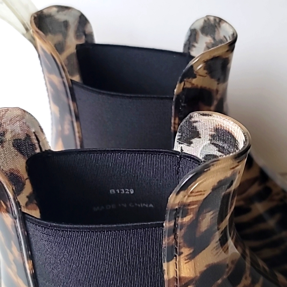 J. Crew Chelsea 🐆 Leopard Rain Boots, size 9 - Picture 2 of 12
